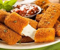 Mozzarella Sticks (8 Pieces)